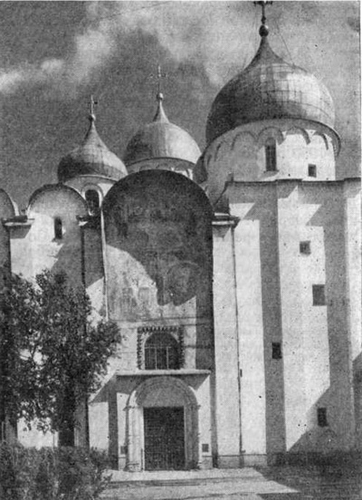 Новгород. Софийский собор (реставрированный)