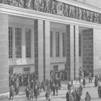 Ленинград. Кинотеатр «Москва». Фрагмент входа. Л.М. Xидекель. 1937—1939