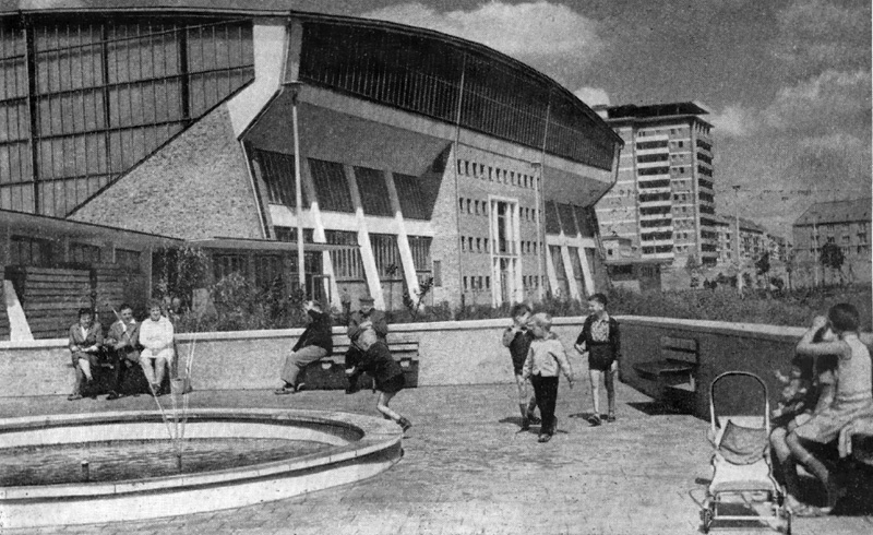 Шверин. Универсальный спортивный зал. Архит. X. Фрелих. 1959—1962 гг.