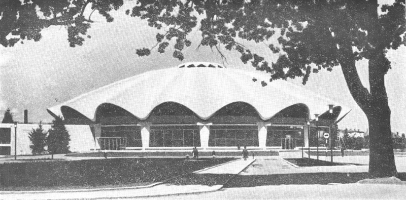 Бухарест. Здание Государственного цирка. Архитекторы Н. Порумбеску, К. Руля. 1962 г. Общий вид