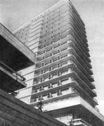 Тбилиси. Гостиница «Иверия». 1967 г. Архитекторы О. Каландаришвили, И. Цхомелидзе, инж. Д. Каджая