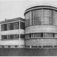 Больница имени С.П. Боткина в Ленинграде. Фотография выстроенного здания прозекторской со стороны больничной территории
