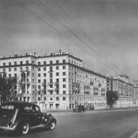 Москва. Большая Калужская улица. Реконструирована в 1940 году