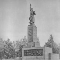 Ленинград. Памятник жертвам 9-го января 1905 года. М.Г. Манизер. 1930