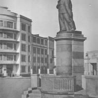 Магнитогорск. Монумент И.В. Сталина
